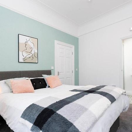 5 Double Bedrooms With Ensuites - Teesside House Tsac Redcar Ngoại thất bức ảnh